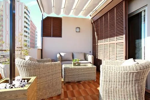 Elevated Experience - Urquinaona 0*, Barcelona